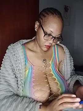 ShantelBootyBoobs online show from July 16, 2026, 11:11 pm