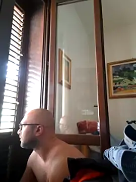 cetriolino online show from May 1, 2026, 3:49 pm