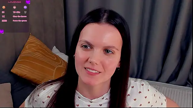 Snapshot of AnnettWildin chatting on March 6, 2026, 5:26 am AnnettWildin online show from March 6, 2026, 5:26 am