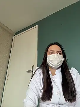 esterw model online show from March 18, 2026, 2:42 pm