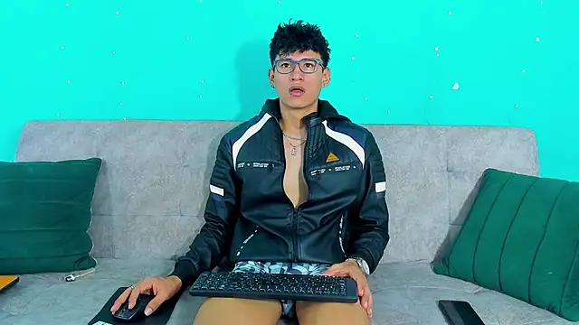 NicolasTorrez online show from June 15, 2026, 3:25 pm