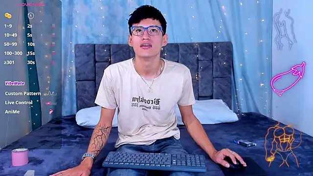 NicolasTorrez online show from June 21, 2026, 2:47 am