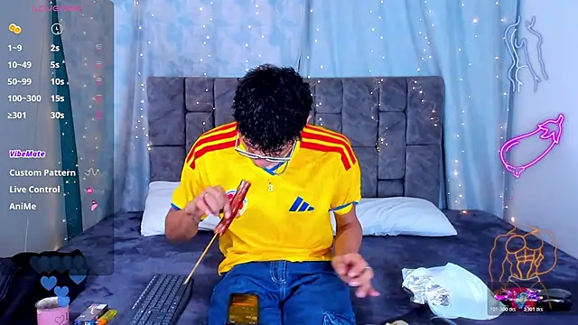 NicolasTorrez online show from June 28, 2026, 4:40 am