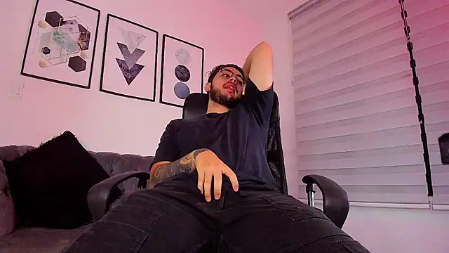 ethan grace online show from February 21, 2026, 12:06 pm