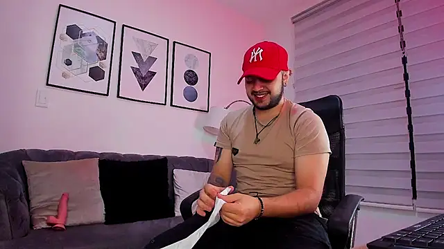 ethan grace online show from March 10, 2026, 12:10 pm