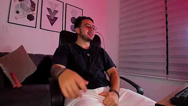 ethan grace online show from March 15, 2026, 11:16 am