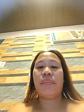 squirtshantal online show from December 19, 2025, 1:40 pm