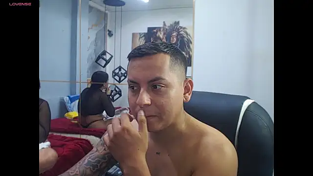 vanessa f online show from February 18, 2026, 7:32 pm