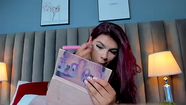 LolaSteven online show from March 5, 2026, 7:43 pm