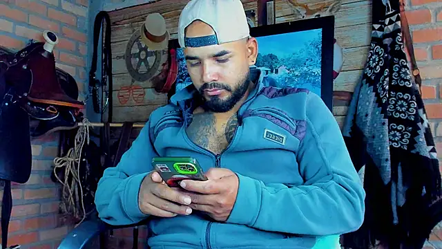 dominic jonson online show from March 11, 2026, 2:12 pm