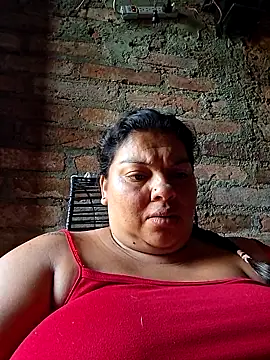 Juli Powl online show from May 10, 2026, 1:16 pm