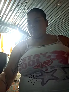 Juli Powl online show from May 21, 2026, 10:22 am