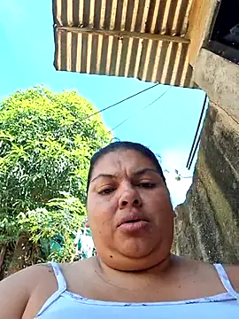 Juli Powl online show from June 17, 2026, 1:34 pm