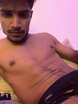 Snapshot of kaushikhotty chatting on May 7, 2026, 8:25 pm kaushikhotty online show from May 7, 2026, 8:25 pm