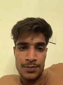 Snapshot of kaushikhotty chatting on May 12, 2026, 8:39 pm kaushikhotty online show from May 12, 2026, 8:39 pm
