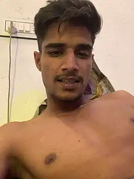Snapshot of kaushikhotty chatting on May 20, 2026, 7:42 pm kaushikhotty online show from May 20, 2026, 7:42 pm