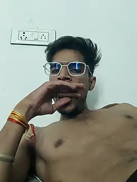 Snapshot of kaushikhotty chatting on May 30, 2026, 7:44 pm kaushikhotty online show from May 30, 2026, 7:44 pm