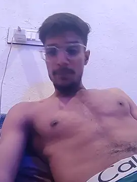 Snapshot of kaushikhotty chatting on June 20, 2026, 7:55 am kaushikhotty online show from June 20, 2026, 7:55 am