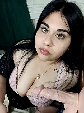 Sol luvv online show from March 5, 2026, 1:29 pm