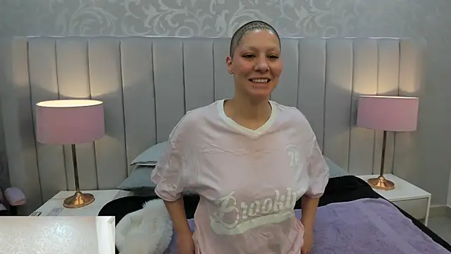 Raven1fox online show from February 28, 2026, 3:40 am