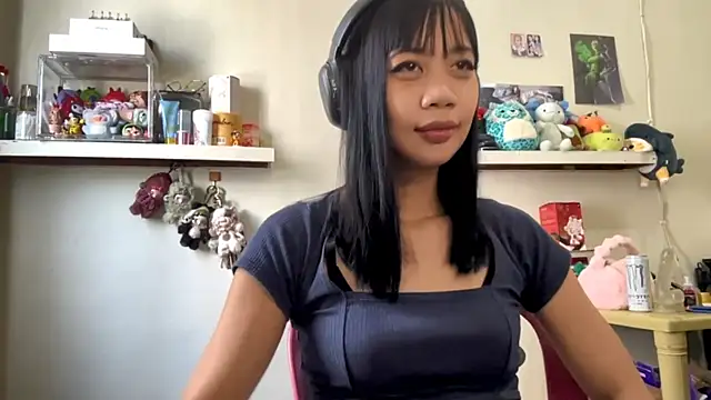 GloryKulikowski online show from February 26, 2026, 1:48 am