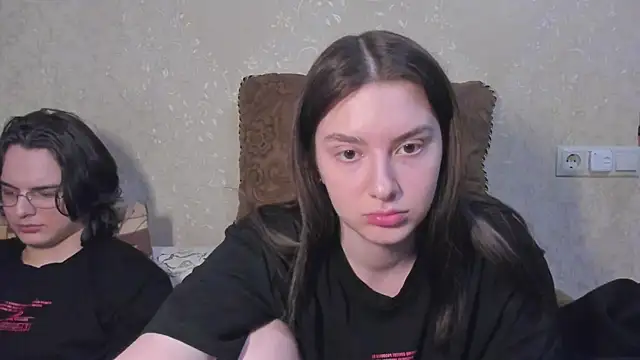 love lina muuur online show from March 9, 2026, 11:53 pm