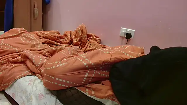 Snapshot of samkelo2013 chatting on March 5, 2026, 5:58 am samkelo2013 online show from March 5, 2026, 5:58 am