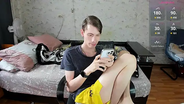 Snapshot of Erick_Wilson chatting on June 16, 2026, 10:07 am Erick Wilson online show from June 16, 2026, 10:07 am