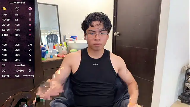 Snapshot of BentoBoxxx chatting on June 9, 2026, 6:41 pm BentoBoxxx online show from June 9, 2026, 6:41 pm