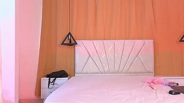 rossane luxe online show from February 23, 2026, 12:35 pm