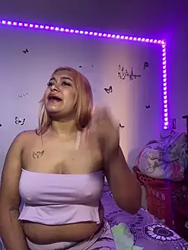 Alicefetishxxx online show from March 3, 2026, 12:55 pm