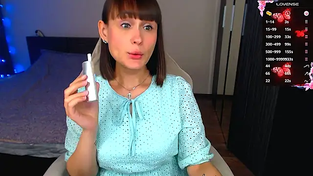 Snapshot of Mel_Lovell_ chatting on March 8, 2026, 7:28 pm Mel Lovell online show from March 8, 2026, 7:28 pm