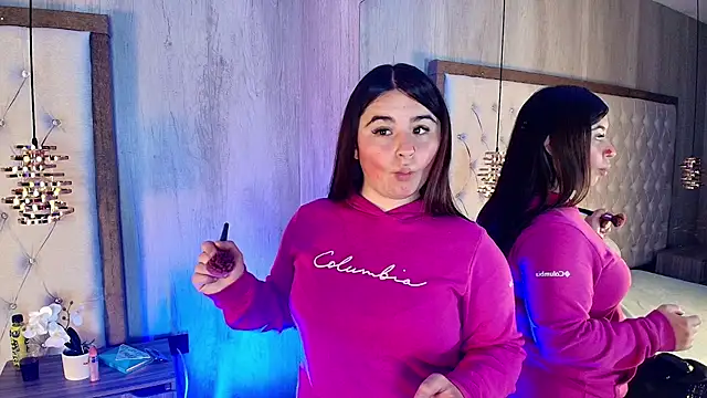 Anya Volker online show from March 13, 2026, 1:07 pm