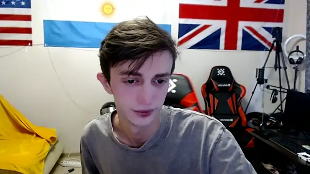 Snapshot of John_Meow chatting on March 16, 2026, 2:21 pm John Meow online show from March 16, 2026, 2:21 pm