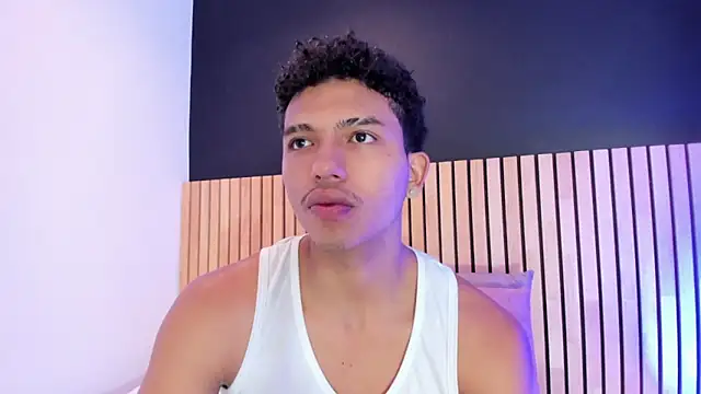 jhoystrong  online show from March 9, 2026, 7:51 pm