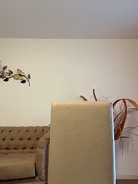 leona-david online show from March 23, 2026, 1:48 pm