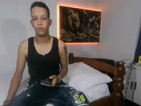 Snapshot of badboy_master chatting on June 7, 2026, 1:10 am badboy master online show from June 7, 2026, 1:10 am