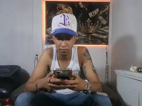 Snapshot of badboy_master chatting on June 7, 2026, 9:07 pm badboy master online show from June 7, 2026, 9:07 pm