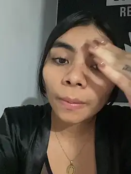 Snapshot of eimmy__skinny chatting on May 16, 2026, 1:13 am eimmy skinny online show from May 16, 2026, 1:13 am