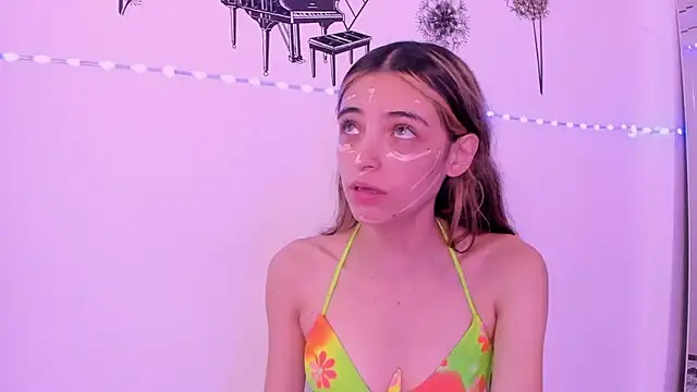 Sophie vega1 online show from July 7, 2026, 4:00 pm