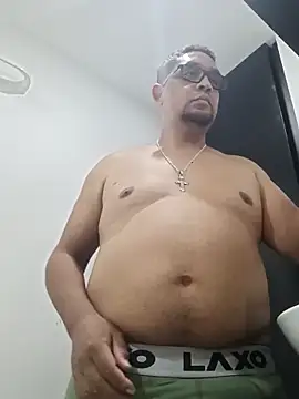 gordogruesa online show from May 1, 2026, 12:59 am