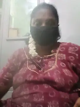 Snapshot of tamilkaviya431 chatting on July 16, 2026, 6:14 pm tamilkaviya431 online show from July 16, 2026, 6:14 pm