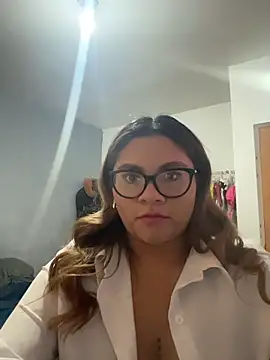 ludmila x online show from March 11, 2026, 5:46 am