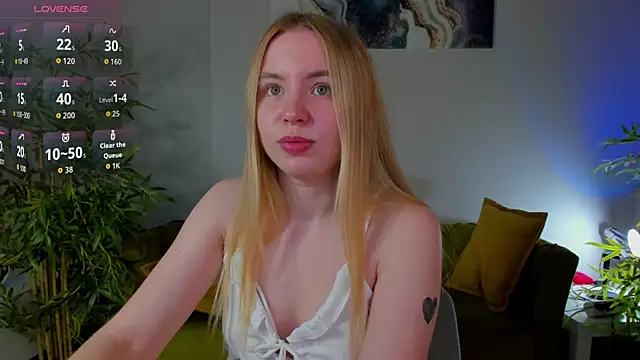 Linda  Bloom online show from June 14, 2026, 12:41 am