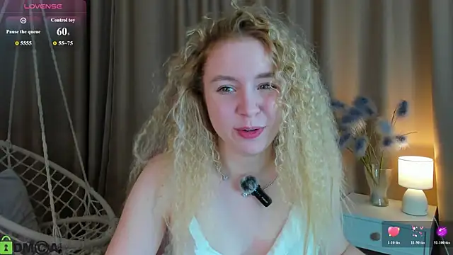 Linda  Bloom online show from June 18, 2026, 12:44 am