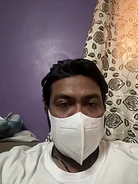 mikimdl1 online show from February 14, 2026, 5:48 am