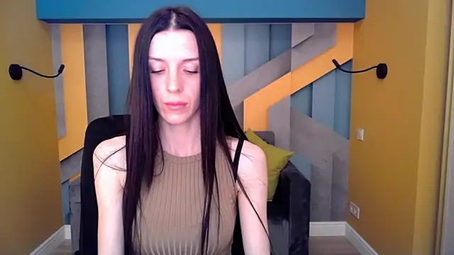 NoirDiva online show from April 23, 2026, 12:29 pm