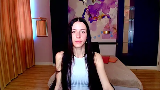 NoirDiva online show from May 1, 2026, 6:18 am