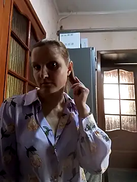 SusanGold9211 online show from March 6, 2026, 8:55 am