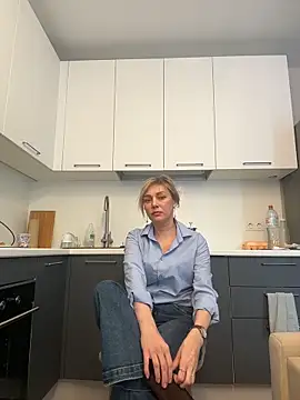 CarmenBlues  online show from February 22, 2026, 9:08 am